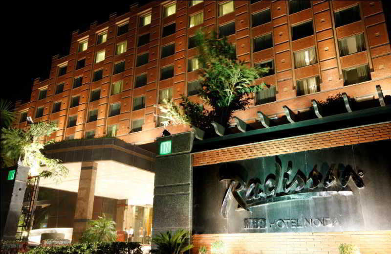 Radisson Blu Mbd Hotel Noida Esterno foto