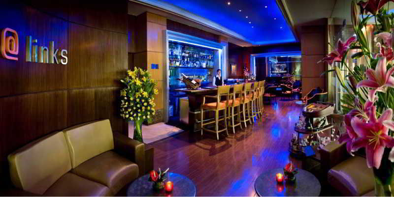 Radisson Blu Mbd Hotel Noida Esterno foto